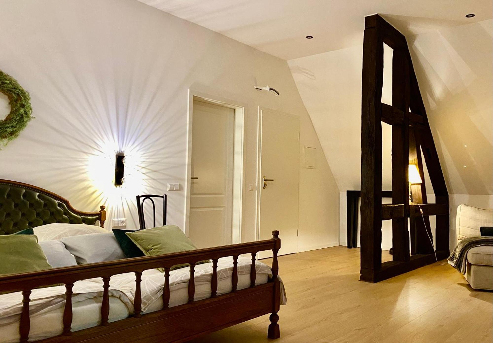 Sonnenhof 1737 - Ferienzimmer & Apartments Barbelroth 外观 照片